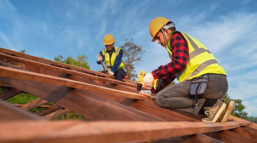 Professional residential roofers in Claude, TX